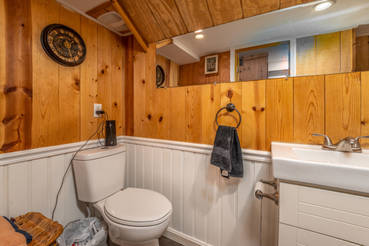 Listing Image 42
