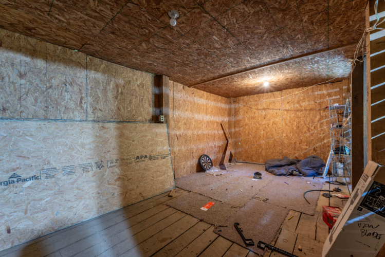 Listing Image 65
