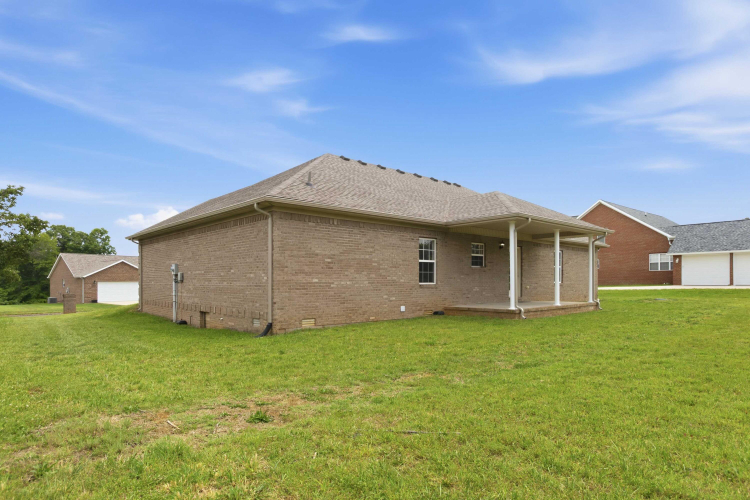 Listing Image 79