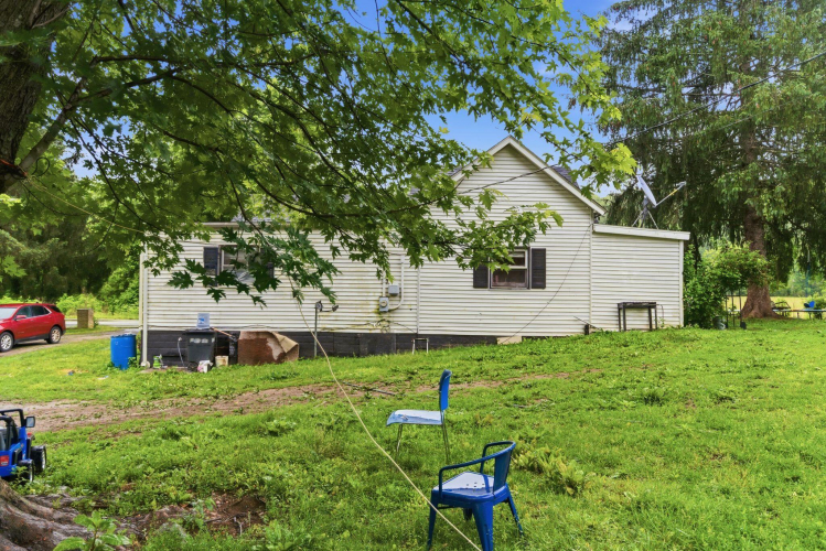 Listing Image 26