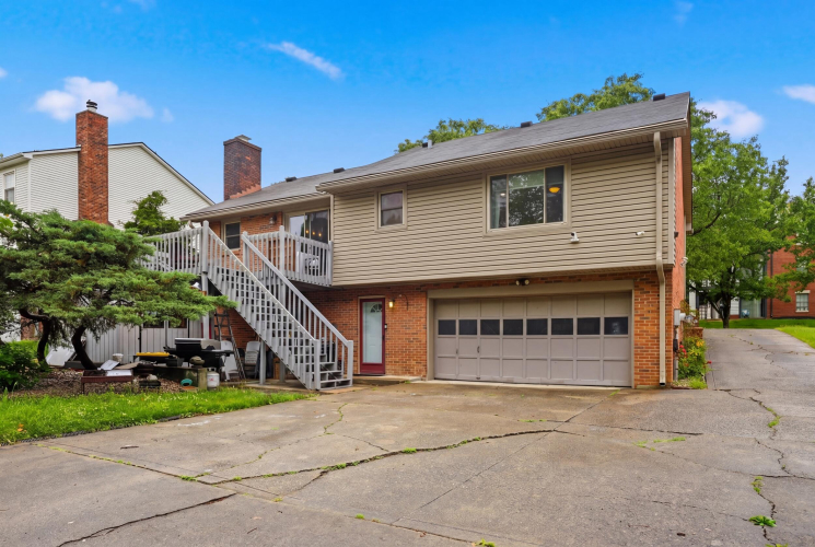 Listing Image 27
