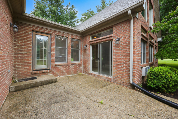 Listing Image 56
