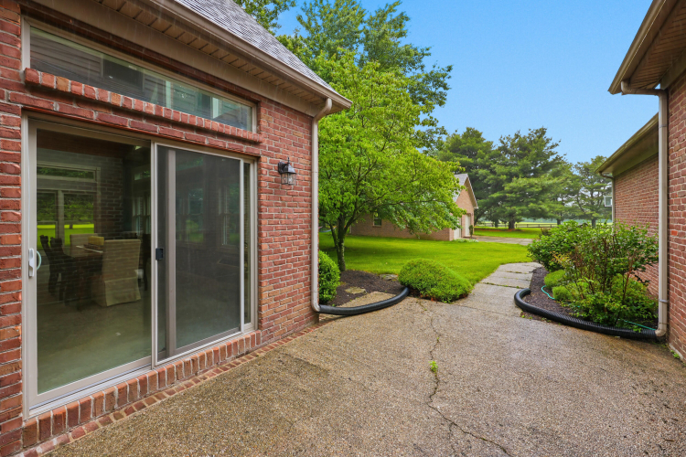 Listing Image 57