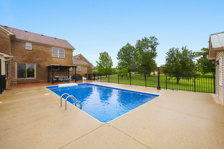 Listing Image 52