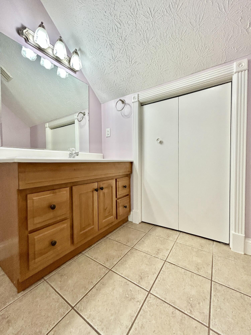 Listing Image 56