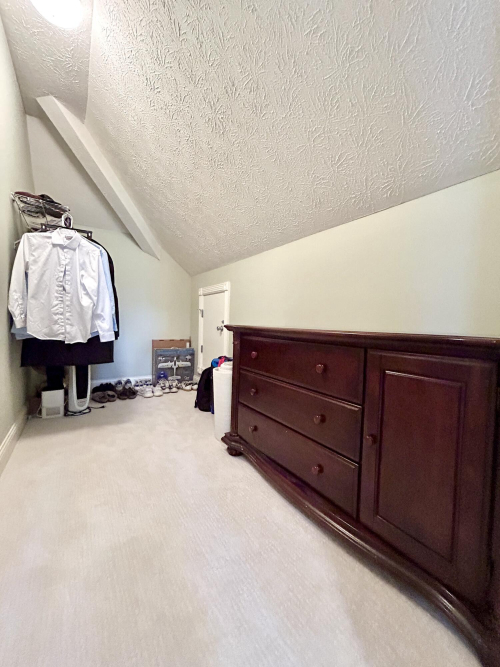 Listing Image 62