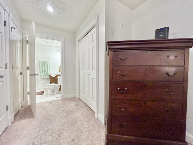 Listing Image 80