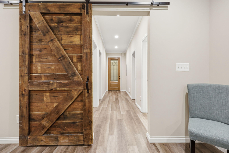 Listing Image 109