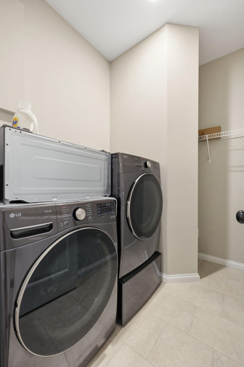 Listing Image 113