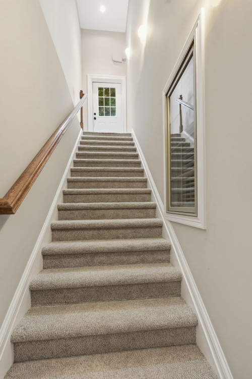 Listing Image 118
