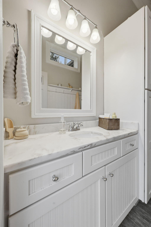 Listing Image 135