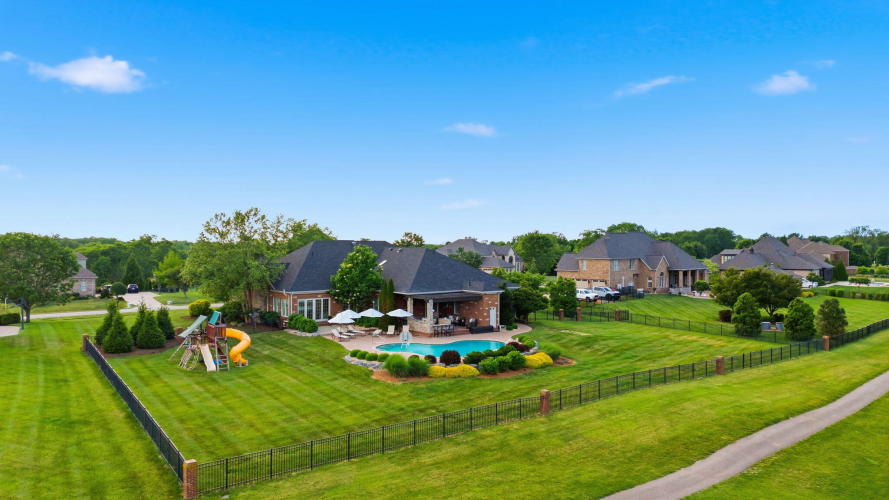Listing Image 145