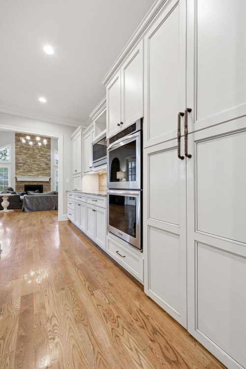 Listing Image 57