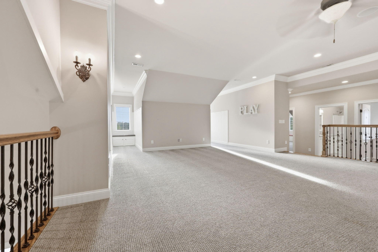 Listing Image 89