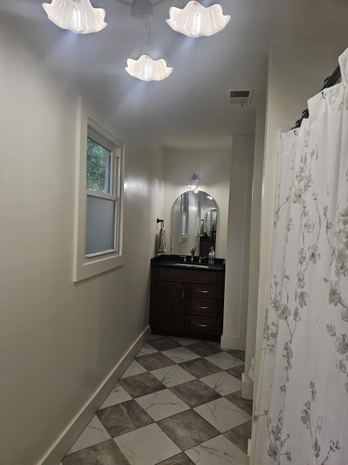 Listing Image 50