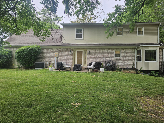 Listing Image 8