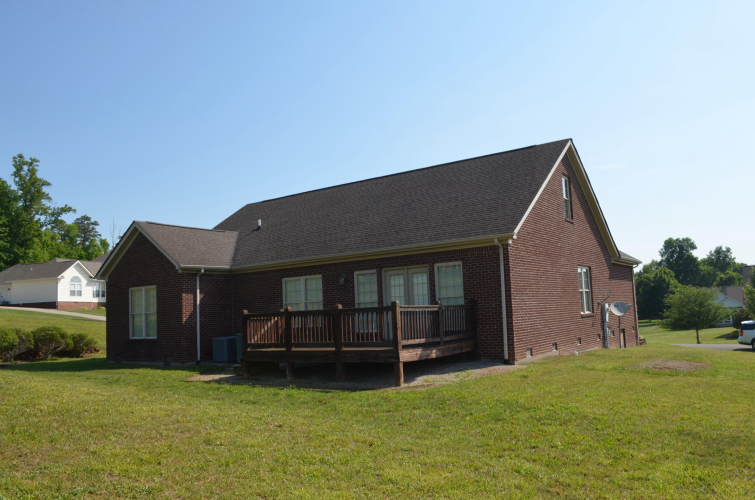 Listing Image 8