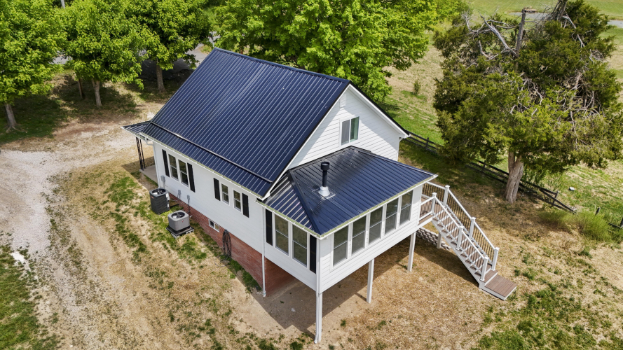 Listing Image 5