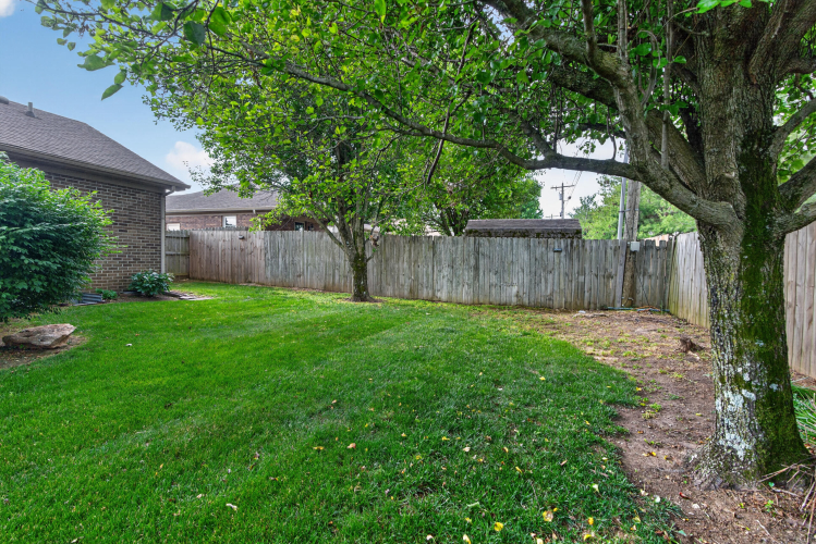 Listing Image 23