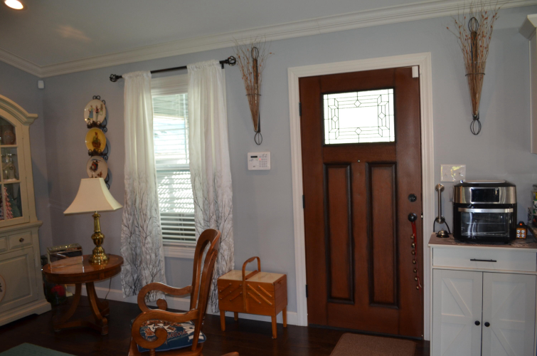 Listing Image 5