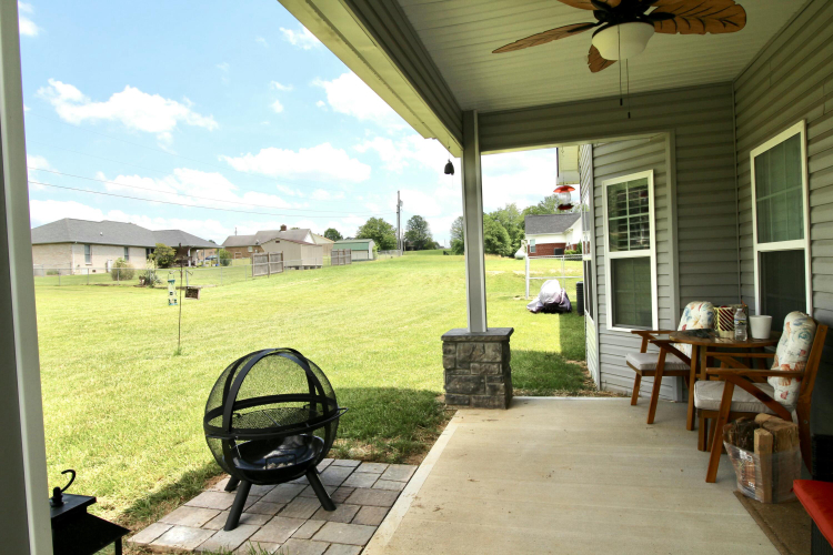 Listing Image 36