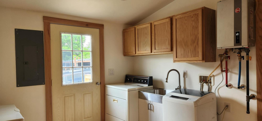 Listing Image 20