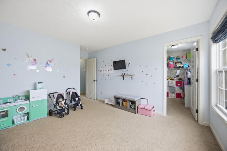 Listing Image 30