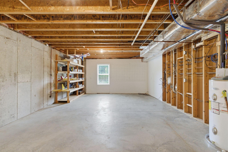 Listing Image 41
