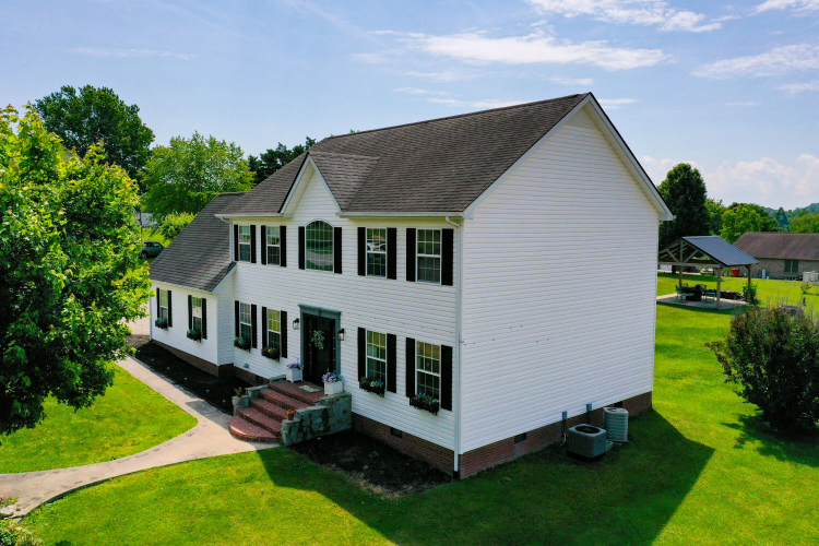 Listing Image 11