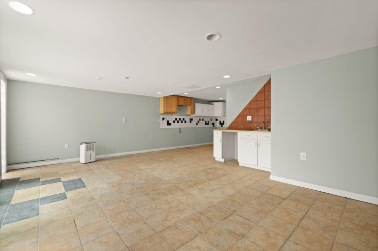Listing Image 39