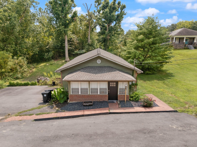 Listing Image 56