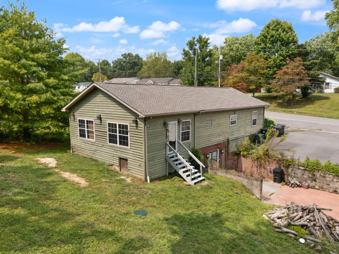 Listing Image 59