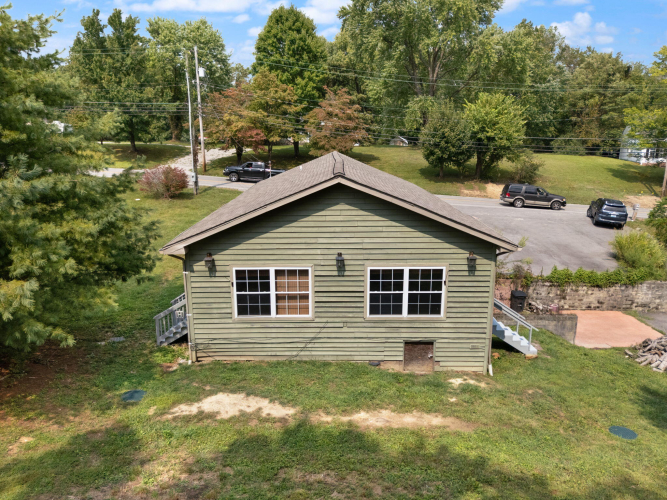 Listing Image 60
