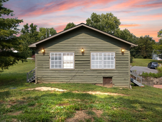 Listing Image 61