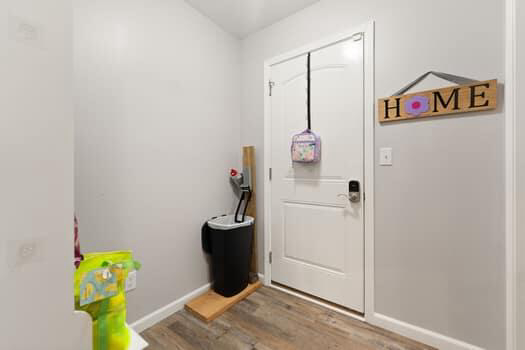 Listing Image 23