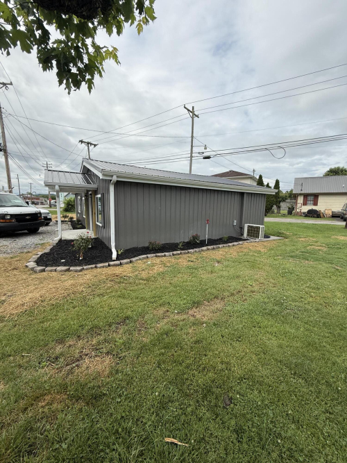 Listing Image 36