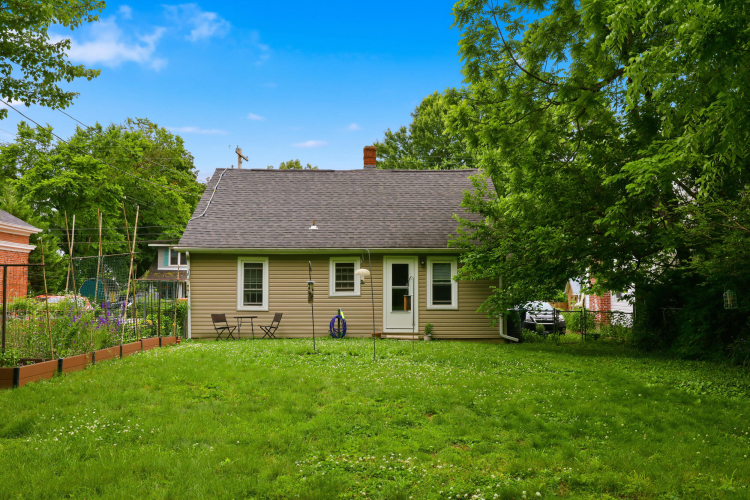 Listing Image 29