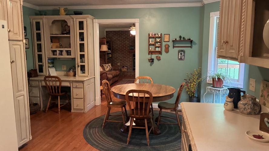 Listing Image 18