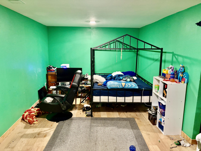 Listing Image 33