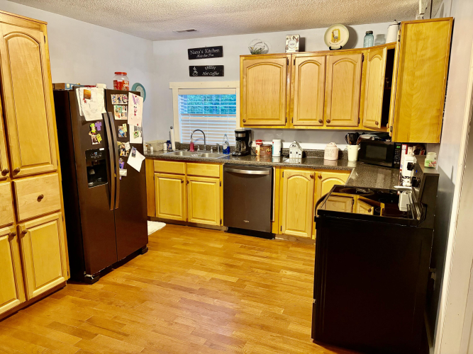 Listing Image 68