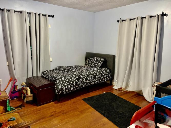 Listing Image 80