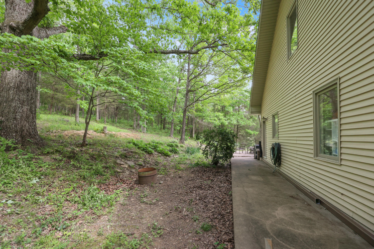 Listing Image 48