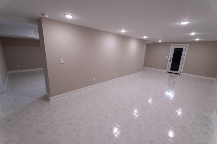 Listing Image 71