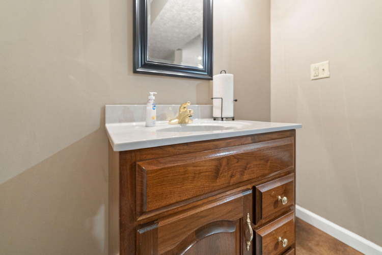 Listing Image 130