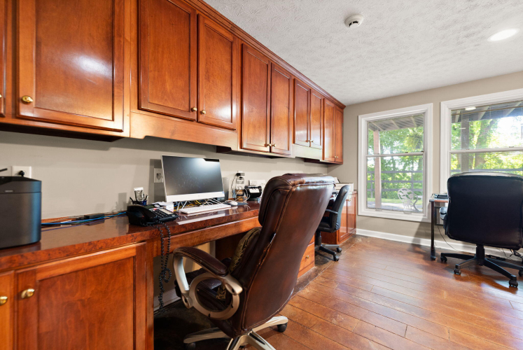 Listing Image 143