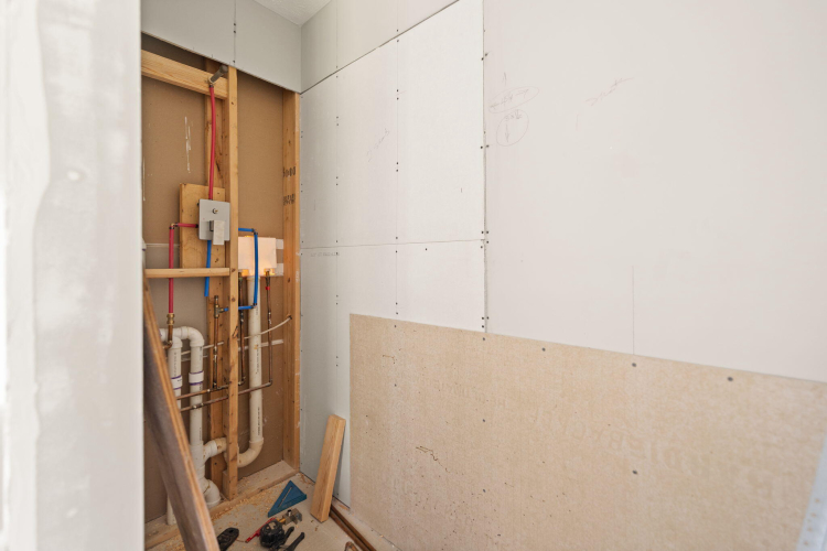 Listing Image 183