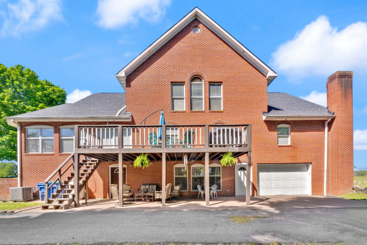 Listing Image 195