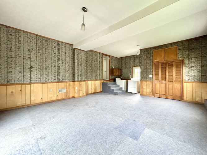 Listing Image 37