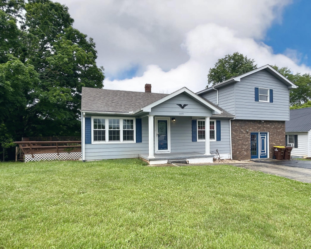 Listing Image 8