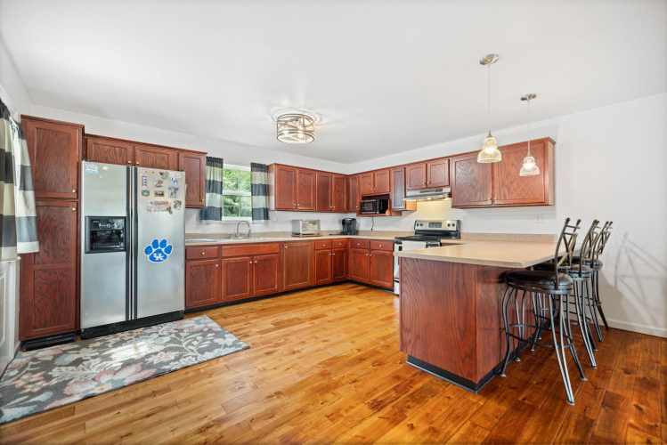 Listing Image 15